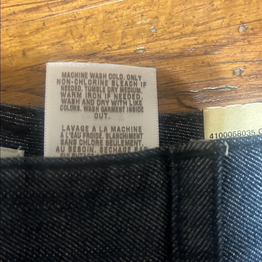NWT⭐️DOCKERS Bermuda SHORTS Truly Slimming JAELYNN Dark Wash Size 10 - Picture 8 of 13